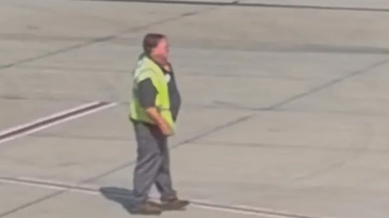 Woman’s Viral Video Raises More Than $174K for Disabled Veteran She Spotted Working at Airport