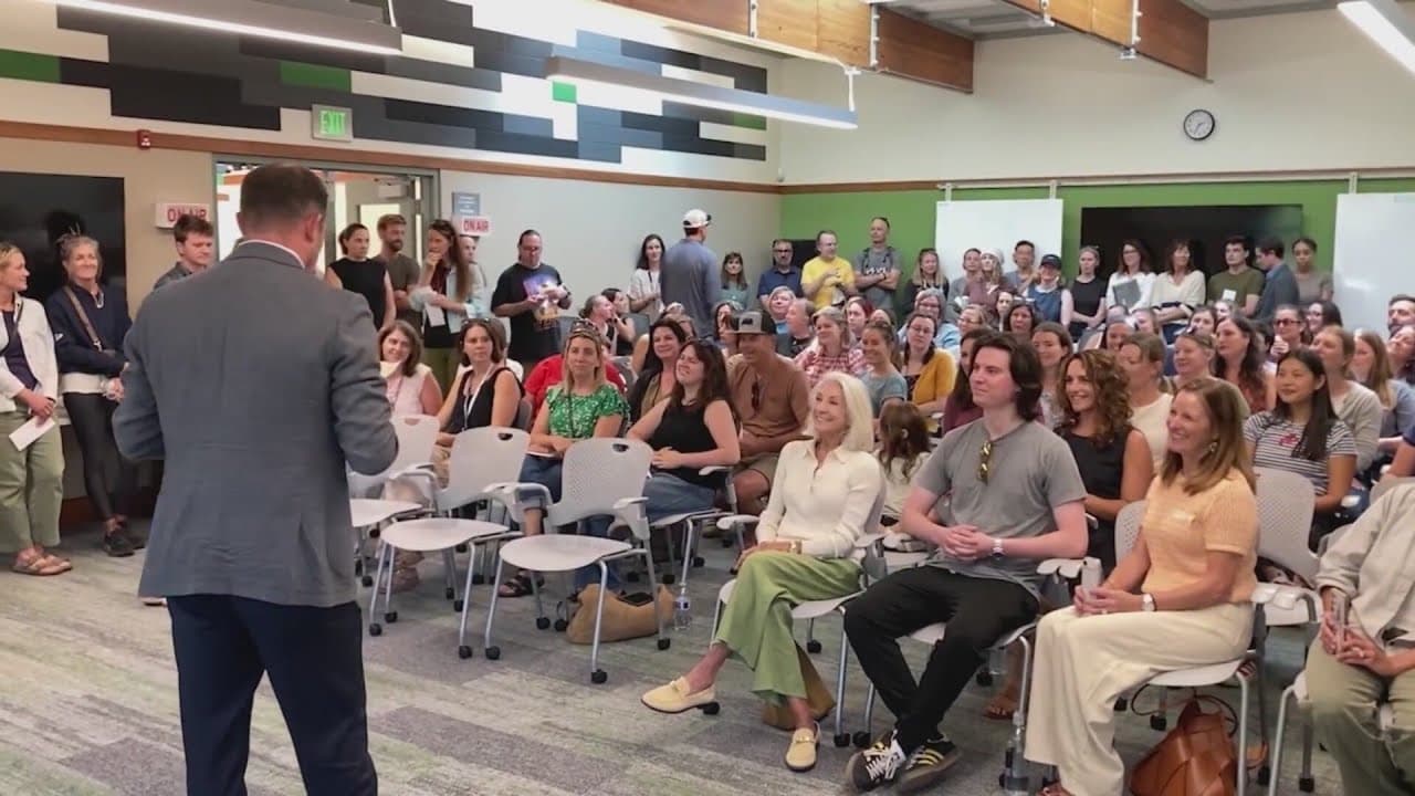 Woman Gives $1 Million in ‘Life-Changing’ Bonuses to Teachers in Her School District