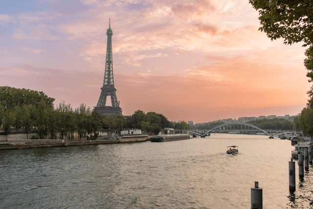 Paris is Harnessing The Seine to Replace Air-Con
