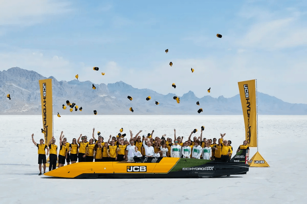 Clean-Powered Car Smashes Record at Bonneville Salt Flats