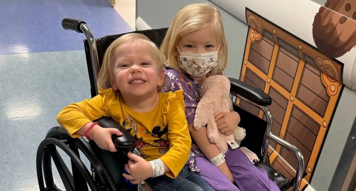 After 5-yo Diagnosed with Rare Disease, Little Sister Wanted to Be Her ‘Brave’ Bone Marrow Donor