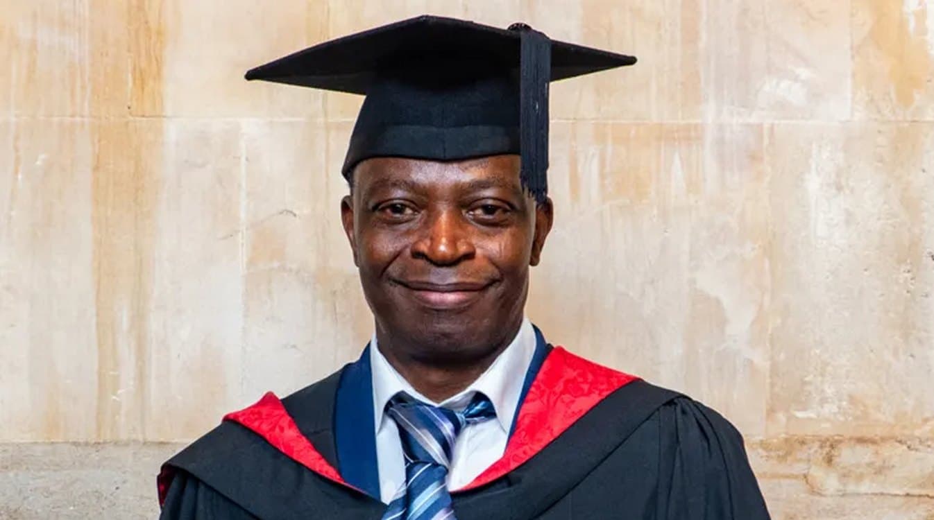 64-yo Father of 5 Graduates as a Nurse After Studying Alongside His Son