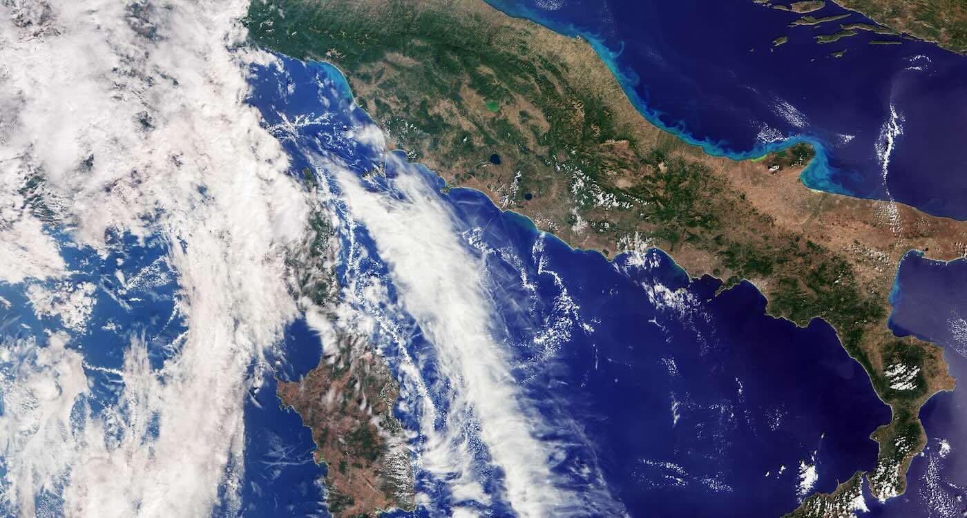 ESA’s New Sentinel 3C Satellite Makes its Debut with Sumptuous Images of Italy and the Arctic